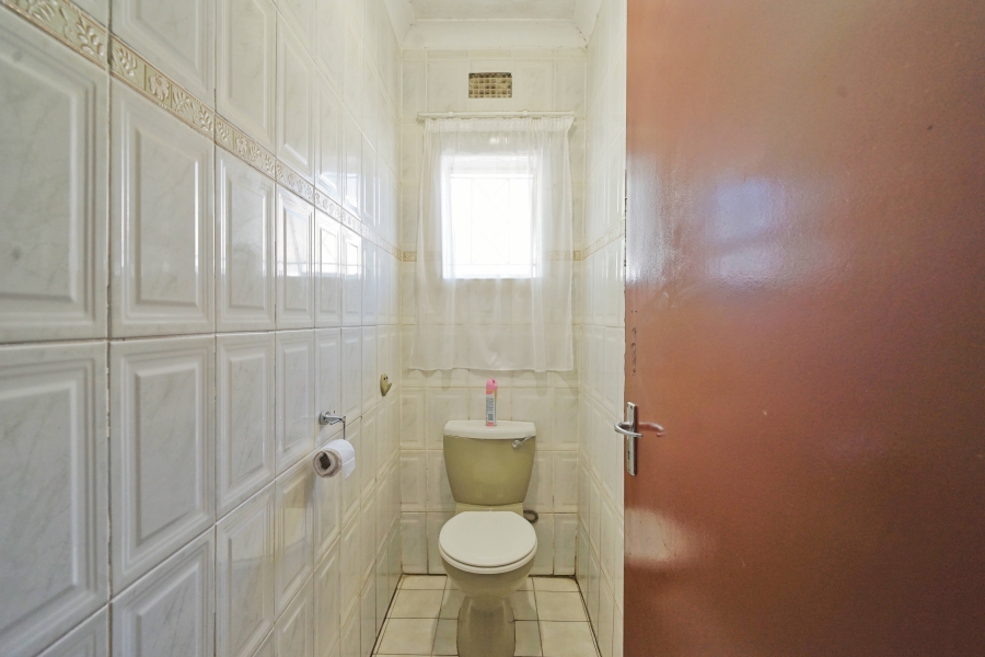 3 Bedroom Property for Sale in Summerpride Eastern Cape